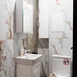 Apartment Seasons - Fast Wi-fi, Ac, Balconies Plovdiv