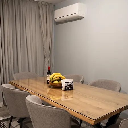 Lejlighed Seasons - Fast Wi-fi, Ac, Balconies *