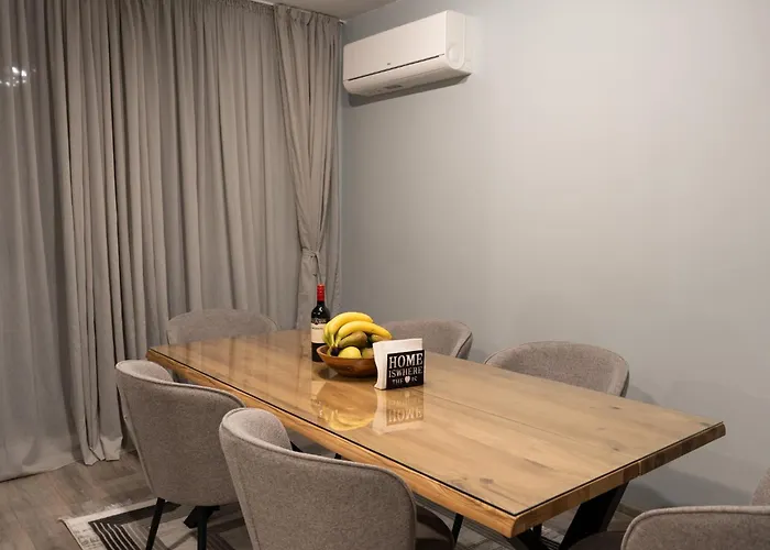 아파트 Seasons - Fast Wi-fi, Ac, Balconies *